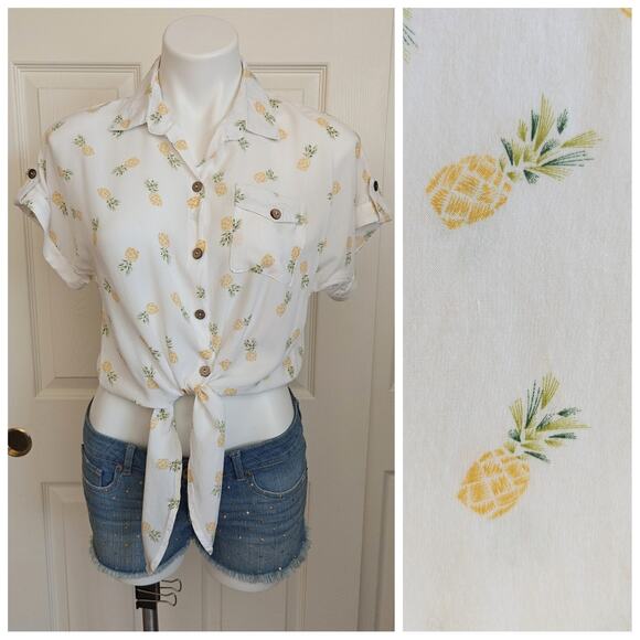 Love Notes crop pineapple tie front button front shirt sz S - Picture 1 of 8